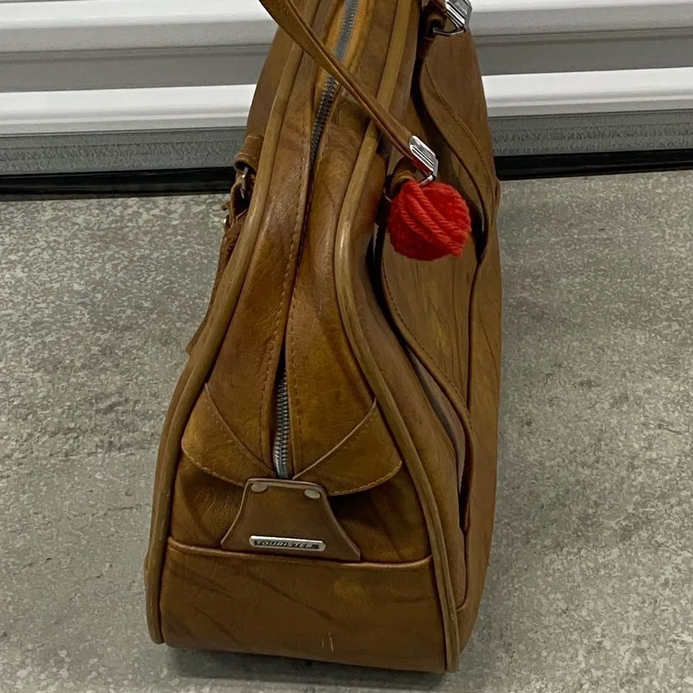 Vintage American Tourister Brown Camel Leather Bag